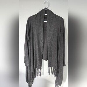 Chelsea and Theodore Gray Fringe Sweater Size Small